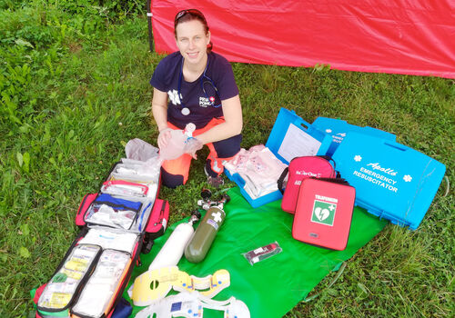 Zabezpečovačky - Prvá pomoc v praxi - Poskytovanie a kurzy prvej pomoci, knihy, poradenstvo a predaj zdravotníckeho materiálu